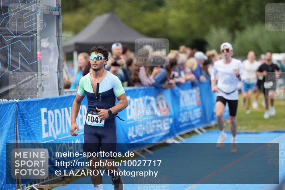 30.08.2026 - Elbe Triathlon Hamburg LAZAROV Photography http://msf.ph/oto/10027717 30.08.2026 11:15:44 Ziel 639, 650, 994, 1047, 1056, 1057, 1080, 1204 meine-sportfotos.de