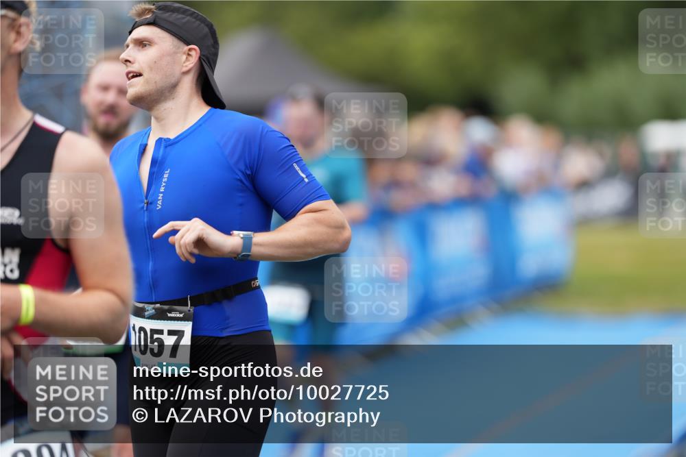 30.08.2026 - Elbe Triathlon Hamburg LAZAROV Photography http://msf.ph/oto/10027725 30.08.2026 11:15:54 Ziel 650, 1032, 1057, 1204 meine-sportfotos.de