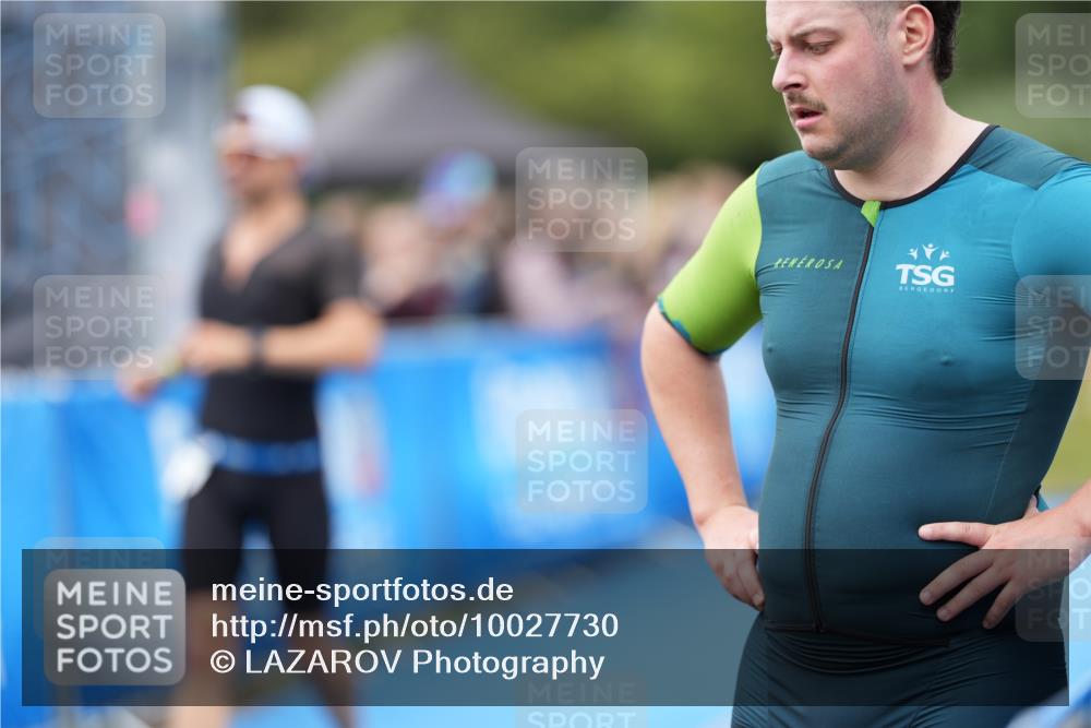 30.08.2026 - Elbe Triathlon Hamburg LAZAROV Photography http://msf.ph/oto/10027730 30.08.2026 11:16:06 Ziel 1211 meine-sportfotos.de