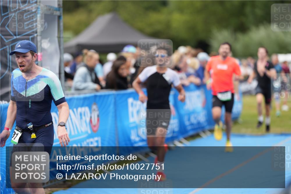 30.08.2026 - Elbe Triathlon Hamburg LAZAROV Photography http://msf.ph/oto/10027751 30.08.2026 11:17:07 Ziel 451, 526, 631, 1004, 1028 meine-sportfotos.de
