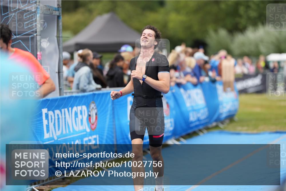 30.08.2026 - Elbe Triathlon Hamburg LAZAROV Photography http://msf.ph/oto/10027756 30.08.2026 11:17:10 Ziel 451, 631, 791, 1004, 1028 meine-sportfotos.de