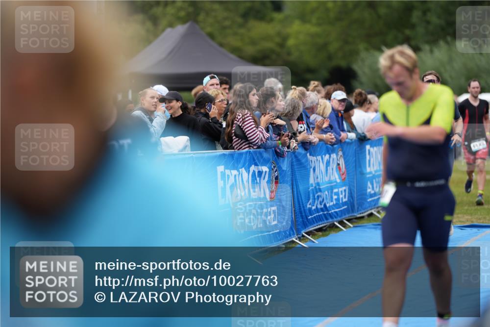 30.08.2026 - Elbe Triathlon Hamburg LAZAROV Photography http://msf.ph/oto/10027763 30.08.2026 11:17:36 Ziel 579, 580, 1148, 1621 meine-sportfotos.de