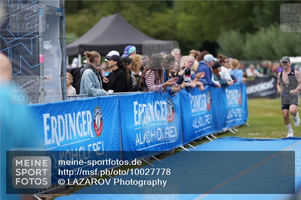 30.08.2026 - Elbe Triathlon Hamburg LAZAROV Photography http://msf.ph/oto/10027778 30.08.2026 11:18:07 Ziel 984, 1084 meine-sportfotos.de