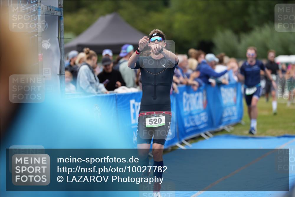 30.08.2026 - Elbe Triathlon Hamburg LAZAROV Photography http://msf.ph/oto/10027782 30.08.2026 11:18:21 Ziel 520, 548, 577, 1052 meine-sportfotos.de