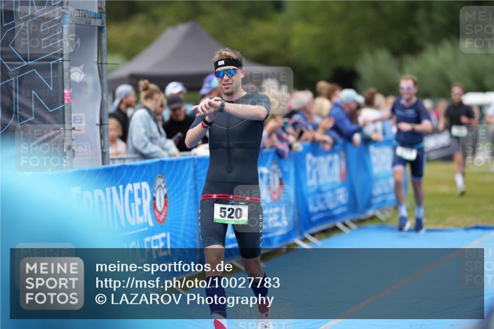 30.08.2026 - Elbe Triathlon Hamburg LAZAROV Photography http://msf.ph/oto/10027783 30.08.2026 11:18:21 Ziel 520, 548, 577, 1052 meine-sportfotos.de