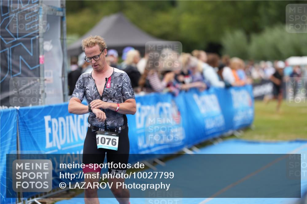 30.08.2026 - Elbe Triathlon Hamburg LAZAROV Photography http://msf.ph/oto/10027799 30.08.2026 11:18:43 Ziel 1076 meine-sportfotos.de