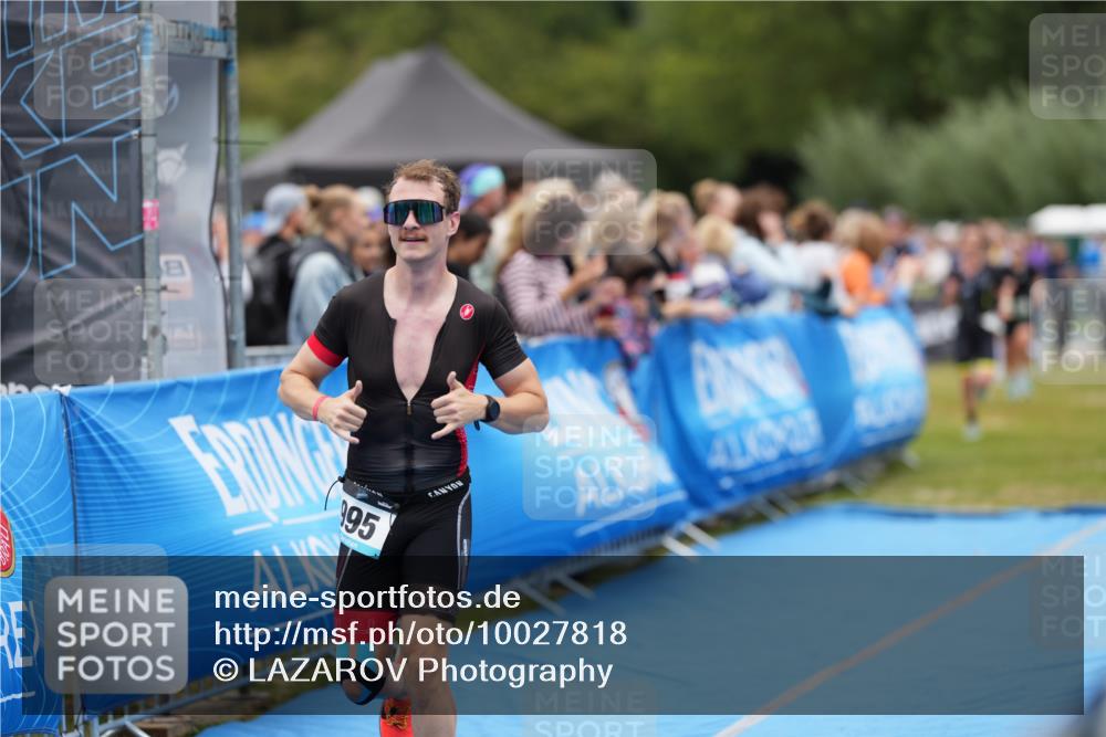 30.08.2026 - Elbe Triathlon Hamburg LAZAROV Photography http://msf.ph/oto/10027818 30.08.2026 11:19:30 Ziel 950, 995 meine-sportfotos.de