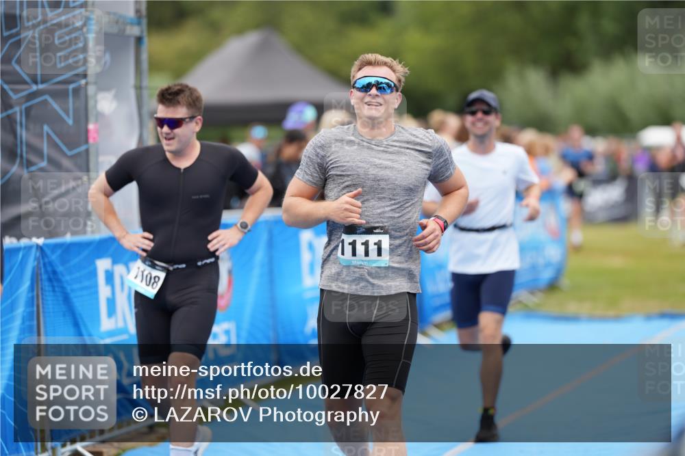 30.08.2026 - Elbe Triathlon Hamburg LAZAROV Photography http://msf.ph/oto/10027827 30.08.2026 11:19:41 Ziel 1091, 1108, 1111 meine-sportfotos.de