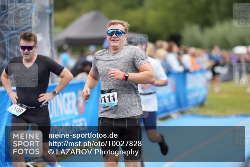 30.08.2026 - Elbe Triathlon Hamburg LAZAROV Photography http://msf.ph/oto/10027828 30.08.2026 11:19:42 Ziel 667, 704, 1091, 1108, 1111 meine-sportfotos.de