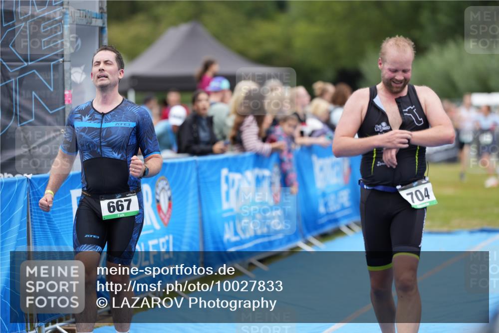 30.08.2026 - Elbe Triathlon Hamburg LAZAROV Photography http://msf.ph/oto/10027833 30.08.2026 11:19:50 Ziel 667, 704 meine-sportfotos.de