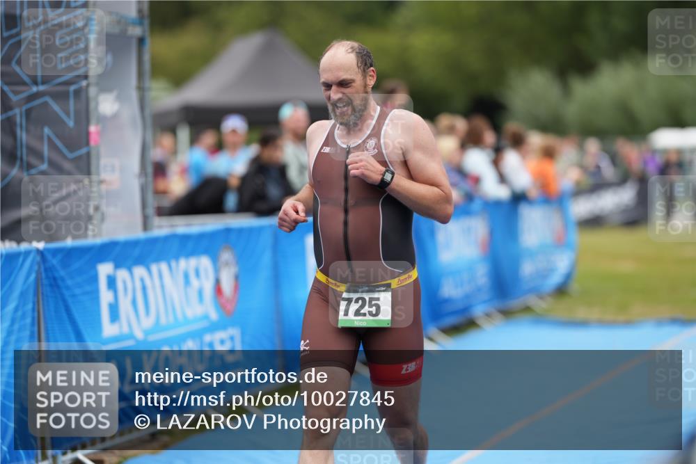 30.08.2026 - Elbe Triathlon Hamburg LAZAROV Photography http://msf.ph/oto/10027845 30.08.2026 11:20:07 Ziel 572, 725 meine-sportfotos.de