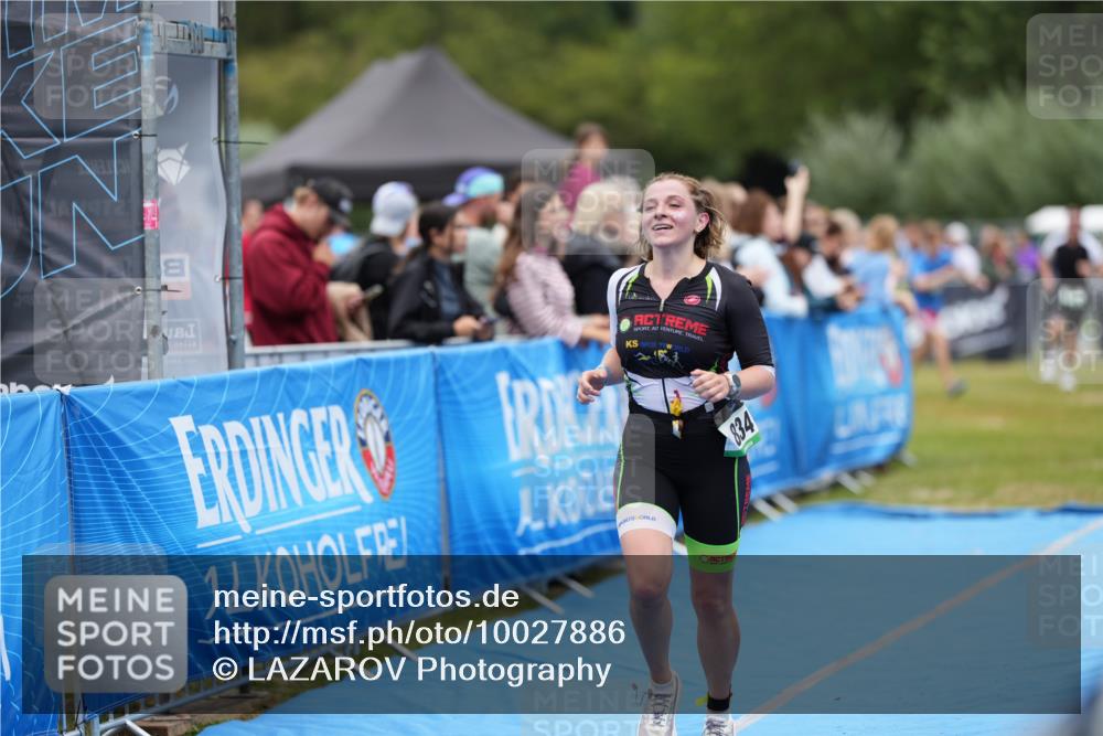 30.08.2026 - Elbe Triathlon Hamburg LAZAROV Photography http://msf.ph/oto/10027886 30.08.2026 11:21:24 Ziel 834 meine-sportfotos.de