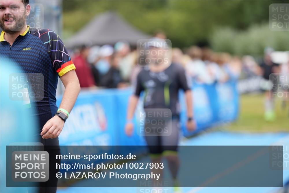 30.08.2026 - Elbe Triathlon Hamburg LAZAROV Photography http://msf.ph/oto/10027903 30.08.2026 11:21:48 Ziel 283, 400, 561, 585, 991 meine-sportfotos.de