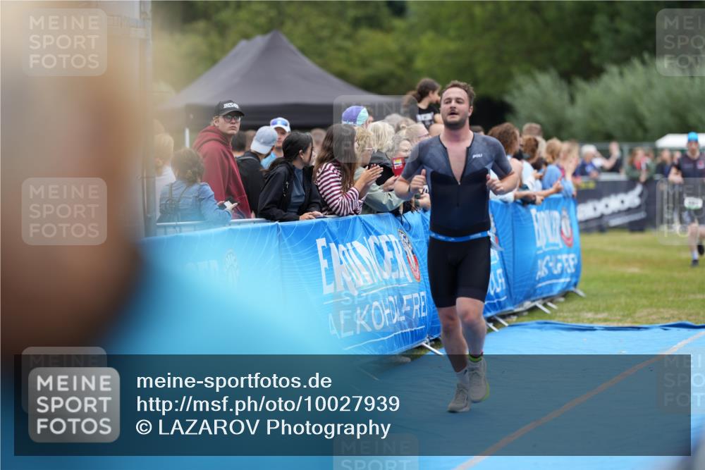 30.08.2026 - Elbe Triathlon Hamburg LAZAROV Photography http://msf.ph/oto/10027939 30.08.2026 11:23:20 Ziel 596, 693, 998, 1040, 1109 meine-sportfotos.de