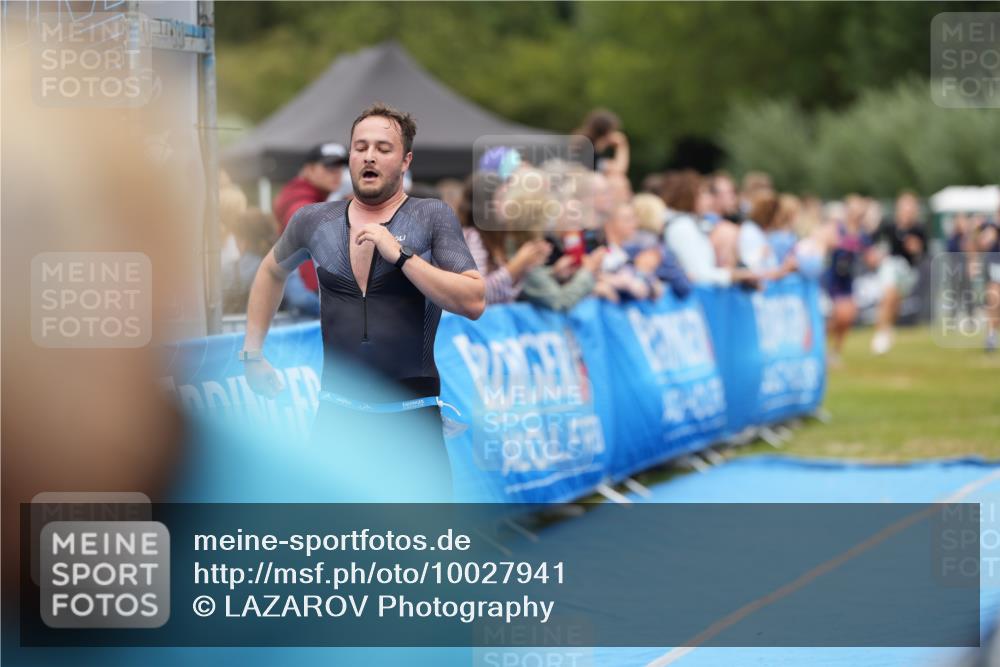 30.08.2026 - Elbe Triathlon Hamburg LAZAROV Photography http://msf.ph/oto/10027941 30.08.2026 11:23:21 Ziel 596, 693, 998, 1040, 1109 meine-sportfotos.de