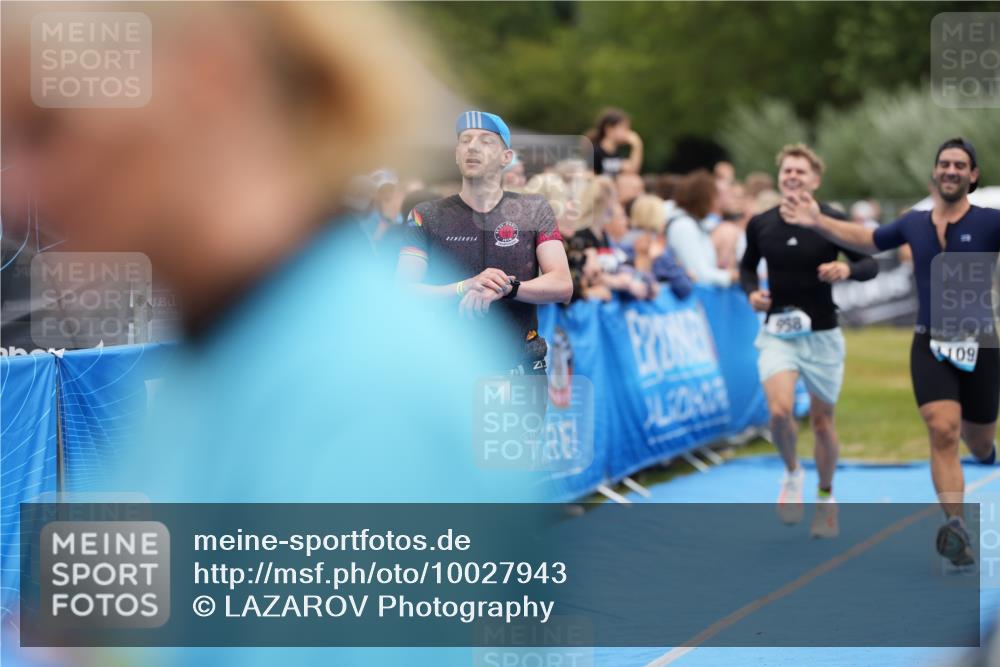 30.08.2026 - Elbe Triathlon Hamburg LAZAROV Photography http://msf.ph/oto/10027943 30.08.2026 11:23:27 Ziel 403, 404, 693, 998, 1023, 1109 meine-sportfotos.de