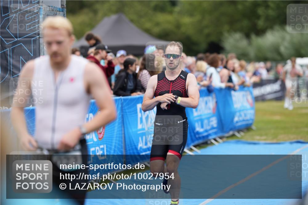 30.08.2026 - Elbe Triathlon Hamburg LAZAROV Photography http://msf.ph/oto/10027954 30.08.2026 11:23:39 Ziel 1015, 1232 meine-sportfotos.de