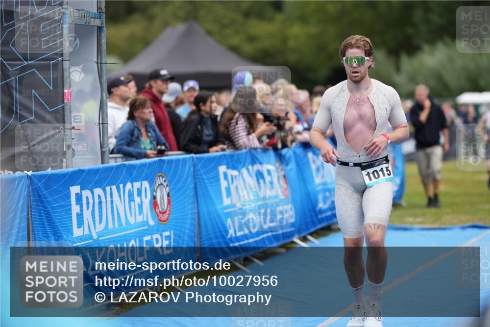 30.08.2026 - Elbe Triathlon Hamburg LAZAROV Photography http://msf.ph/oto/10027956 30.08.2026 11:23:46 Ziel 988, 1015, 1138 meine-sportfotos.de