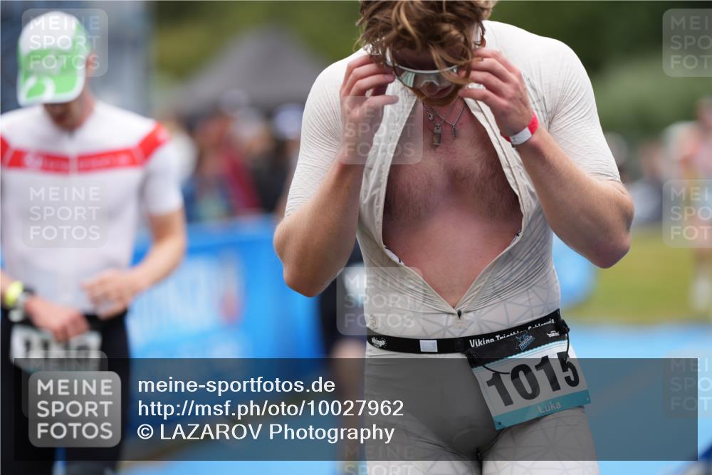 30.08.2026 - Elbe Triathlon Hamburg LAZAROV Photography http://msf.ph/oto/10027962 30.08.2026 11:23:51 Ziel 988, 1006, 1104, 1138 meine-sportfotos.de
