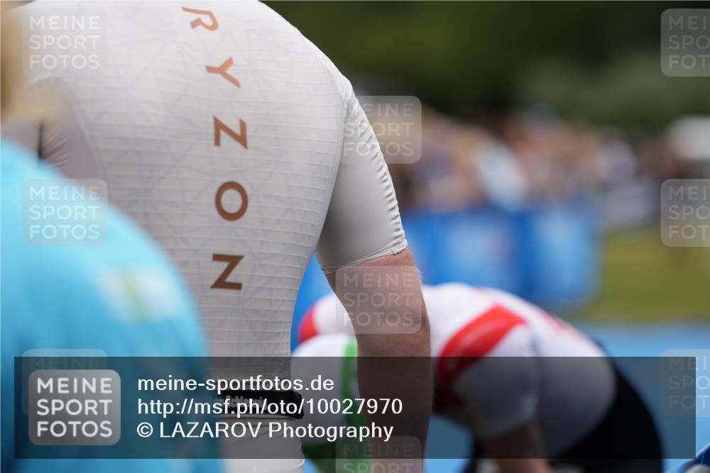 30.08.2026 - Elbe Triathlon Hamburg LAZAROV Photography http://msf.ph/oto/10027970 30.08.2026 11:23:57 Ziel 472, 629, 1006, 1104 meine-sportfotos.de