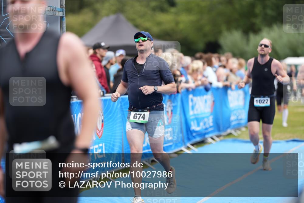 30.08.2026 - Elbe Triathlon Hamburg LAZAROV Photography http://msf.ph/oto/10027986 30.08.2026 11:24:25 Ziel 608, 674, 898, 1022, 1073 meine-sportfotos.de