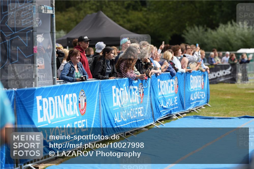 30.08.2026 - Elbe Triathlon Hamburg LAZAROV Photography http://msf.ph/oto/10027998 30.08.2026 11:24:46 Ziel  meine-sportfotos.de