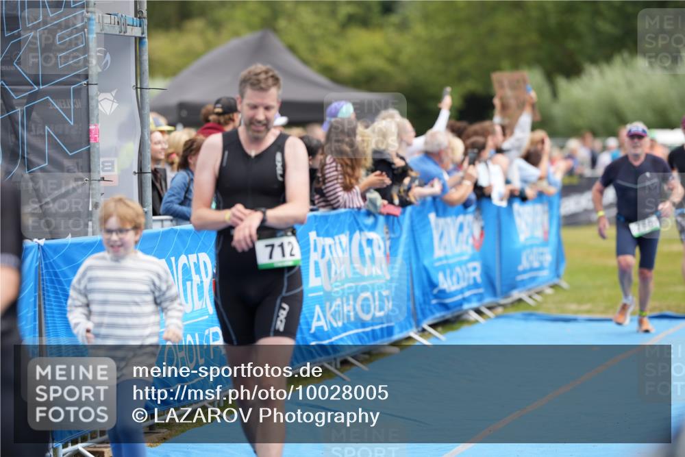 30.08.2026 - Elbe Triathlon Hamburg LAZAROV Photography http://msf.ph/oto/10028005 30.08.2026 11:24:58 Ziel 712, 736, 786, 856, 1208 meine-sportfotos.de