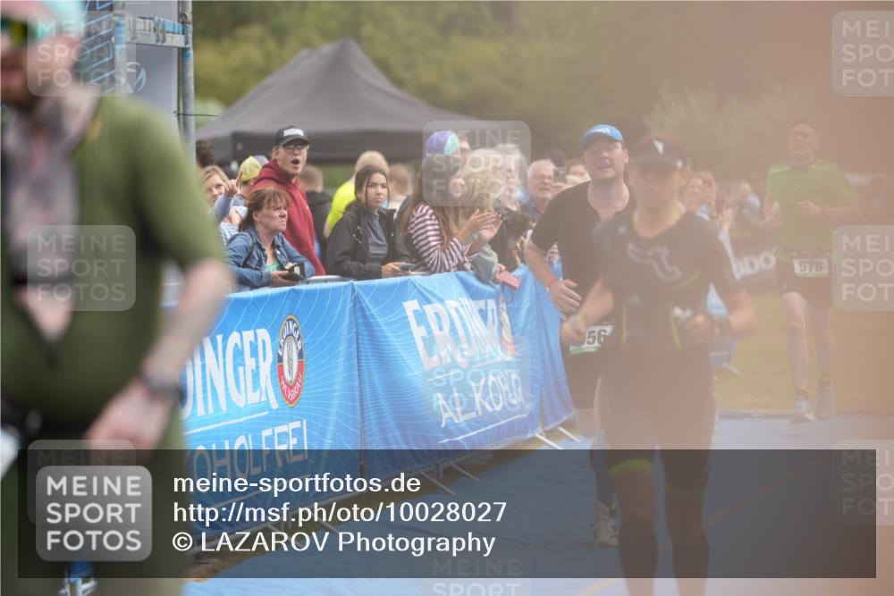 30.08.2026 - Elbe Triathlon Hamburg LAZAROV Photography http://msf.ph/oto/10028027 30.08.2026 11:25:49 Ziel 556, 576, 948 meine-sportfotos.de