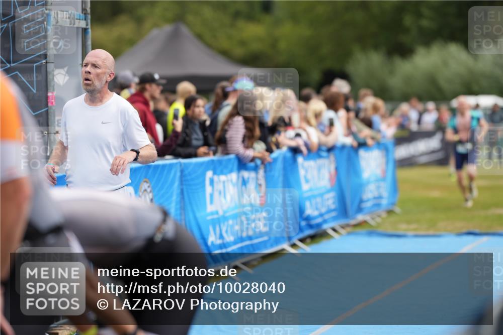 30.08.2026 - Elbe Triathlon Hamburg LAZAROV Photography http://msf.ph/oto/10028040 30.08.2026 11:26:18 Ziel 1079, 1198, 1217, 1292 meine-sportfotos.de