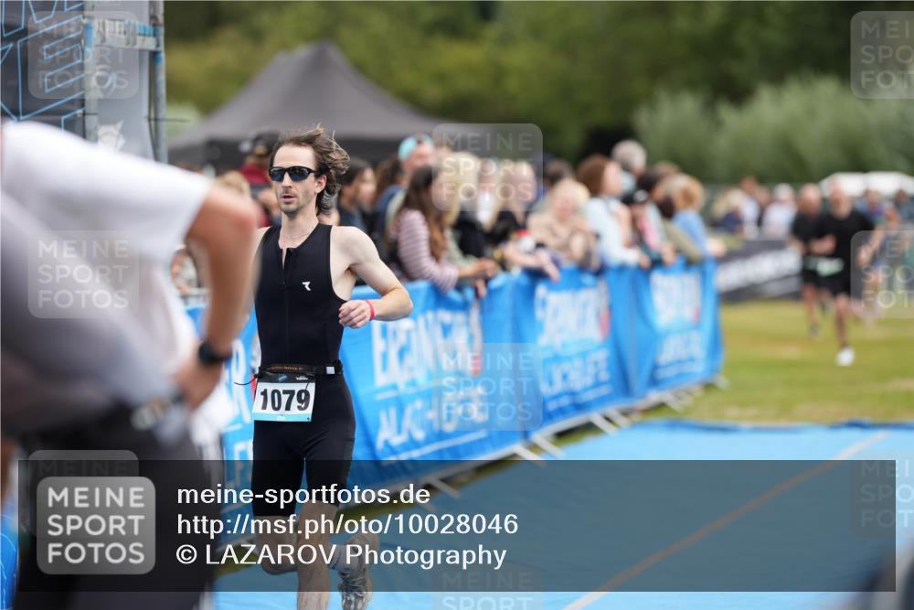 30.08.2026 - Elbe Triathlon Hamburg LAZAROV Photography http://msf.ph/oto/10028046 30.08.2026 11:26:27 Ziel 457, 514, 1079, 1217, 1249 meine-sportfotos.de