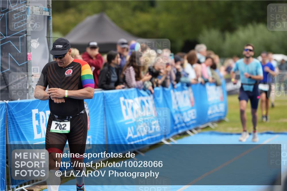 30.08.2026 - Elbe Triathlon Hamburg LAZAROV Photography http://msf.ph/oto/10028066 30.08.2026 11:27:03 Ziel 702, 1110, 1172, 1194, 1275 meine-sportfotos.de