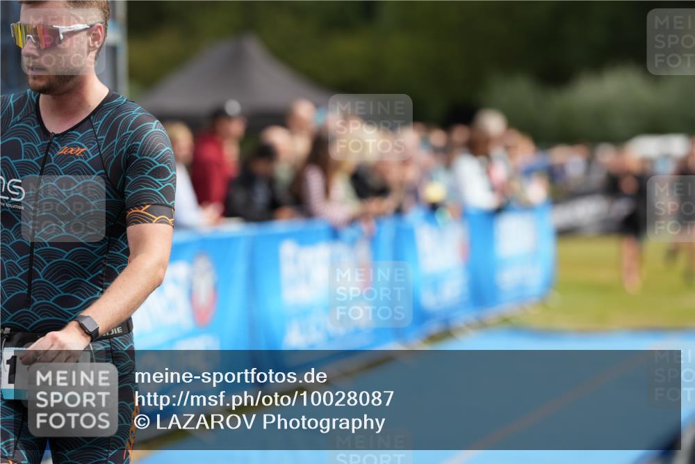 30.08.2026 - Elbe Triathlon Hamburg LAZAROV Photography http://msf.ph/oto/10028087 30.08.2026 11:27:38 Ziel 364, 672, 1074, 1121 meine-sportfotos.de