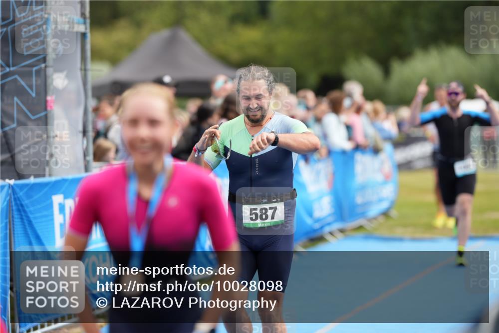 30.08.2026 - Elbe Triathlon Hamburg LAZAROV Photography http://msf.ph/oto/10028098 30.08.2026 11:28:00 Ziel 587, 754, 1065, 1068, 1103 meine-sportfotos.de