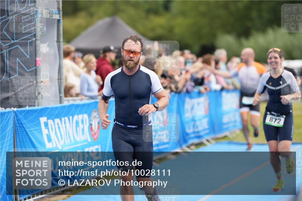 30.08.2026 - Elbe Triathlon Hamburg LAZAROV Photography http://msf.ph/oto/10028111 30.08.2026 11:28:30 Ziel 715, 866, 872, 1206, 1233 meine-sportfotos.de