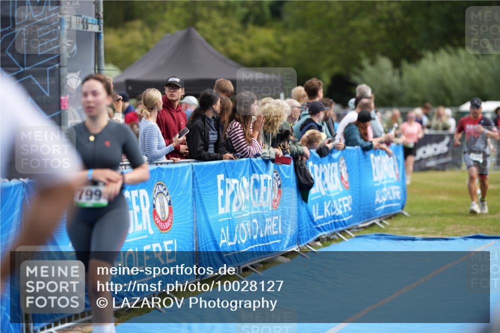 30.08.2026 - Elbe Triathlon Hamburg LAZAROV Photography http://msf.ph/oto/10028127 30.08.2026 11:29:16 Ziel 799, 1280 meine-sportfotos.de