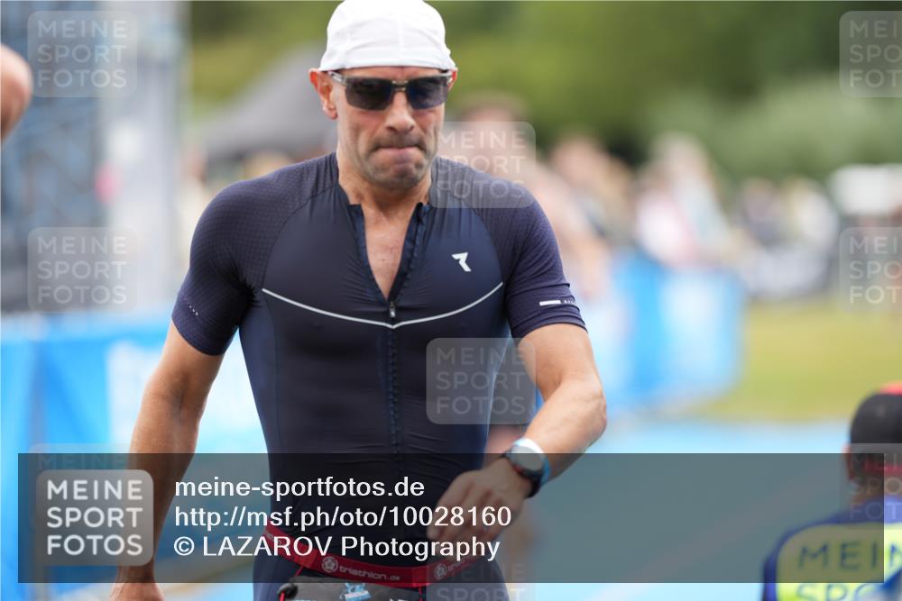 30.08.2026 - Elbe Triathlon Hamburg LAZAROV Photography http://msf.ph/oto/10028160 30.08.2026 11:30:19 Ziel 1081, 1285 meine-sportfotos.de