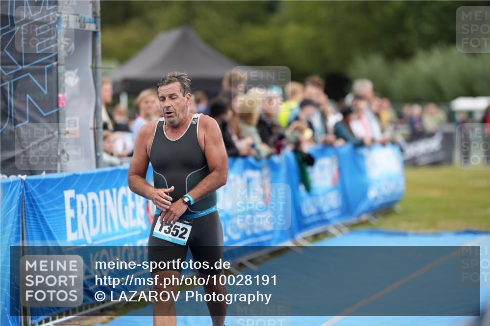 30.08.2026 - Elbe Triathlon Hamburg LAZAROV Photography http://msf.ph/oto/10028191 30.08.2026 11:31:15 Ziel 1352 meine-sportfotos.de