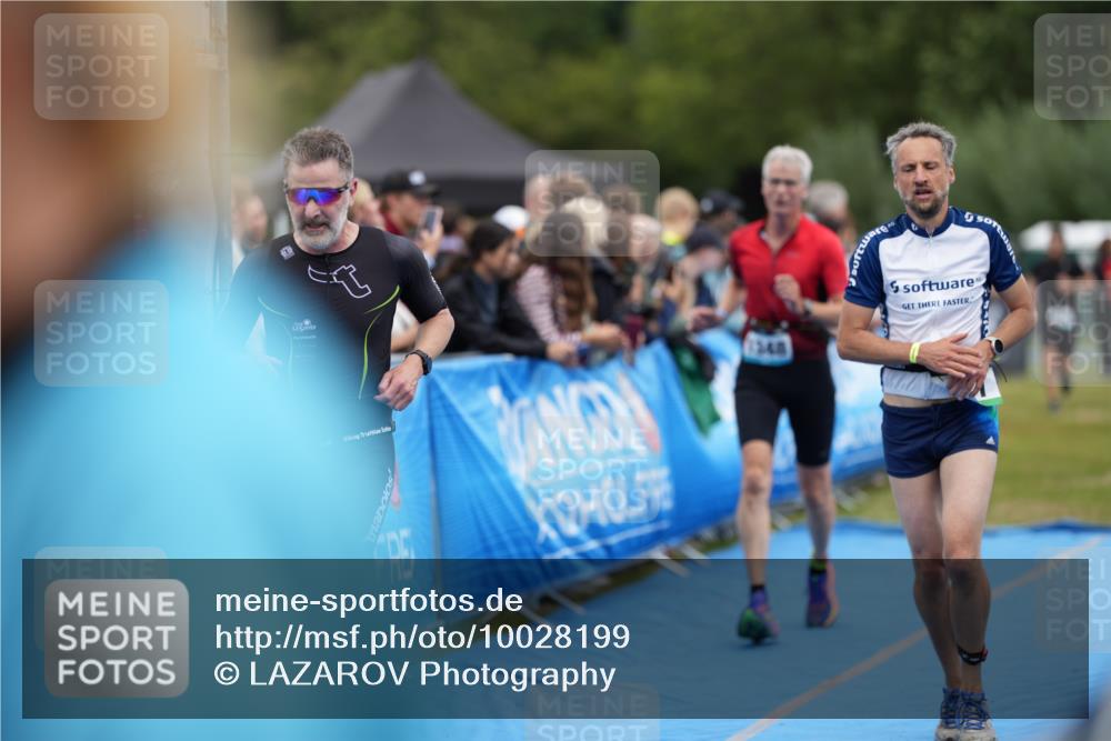 30.08.2026 - Elbe Triathlon Hamburg LAZAROV Photography http://msf.ph/oto/10028199 30.08.2026 11:31:51 Ziel 711, 881, 1308, 1348 meine-sportfotos.de