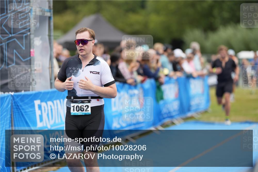 30.08.2026 - Elbe Triathlon Hamburg LAZAROV Photography http://msf.ph/oto/10028206 30.08.2026 11:32:10 Ziel 716, 729, 1026, 1062, 1170 meine-sportfotos.de