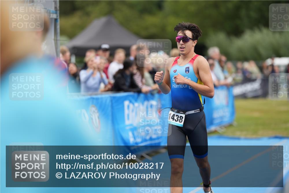 30.08.2026 - Elbe Triathlon Hamburg LAZAROV Photography http://msf.ph/oto/10028217 30.08.2026 11:32:23 Ziel 1222, 1369, 1438 meine-sportfotos.de