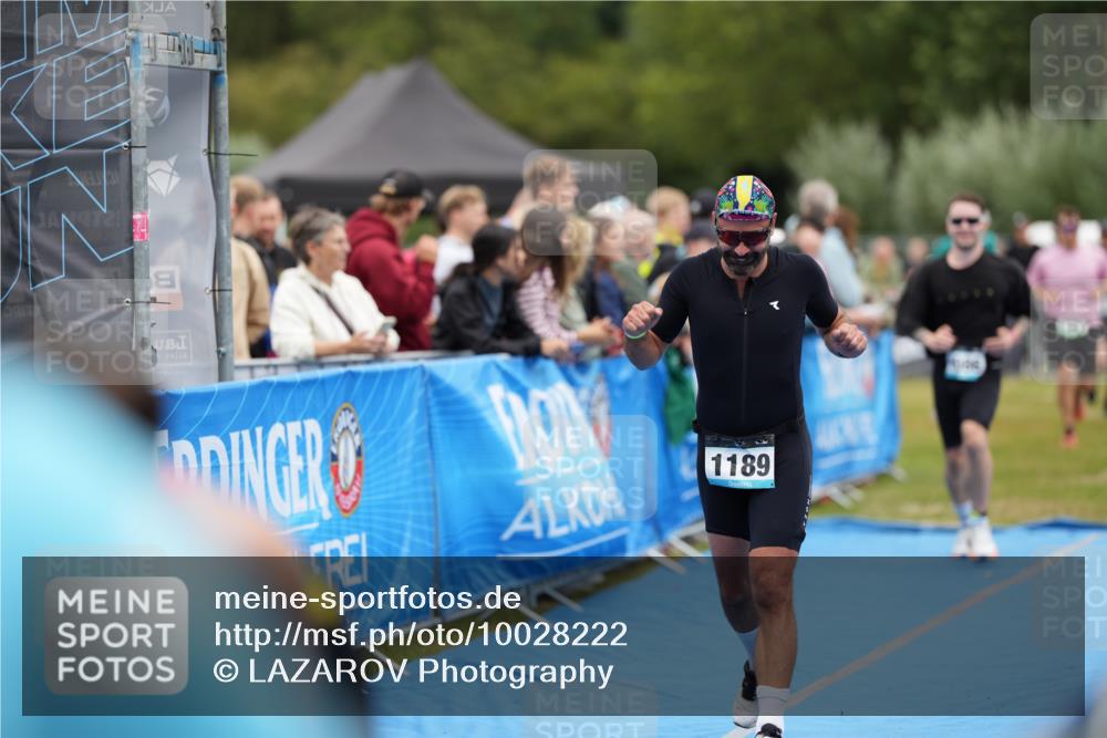 30.08.2026 - Elbe Triathlon Hamburg LAZAROV Photography http://msf.ph/oto/10028222 30.08.2026 11:32:33 Ziel 509, 690, 1051, 1086, 1189, 1222 meine-sportfotos.de