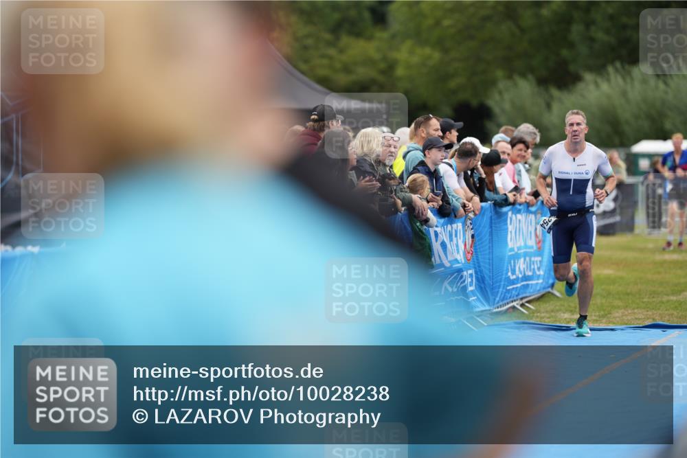 30.08.2026 - Elbe Triathlon Hamburg LAZAROV Photography http://msf.ph/oto/10028238 30.08.2026 11:33:25 Ziel 937, 1254 meine-sportfotos.de