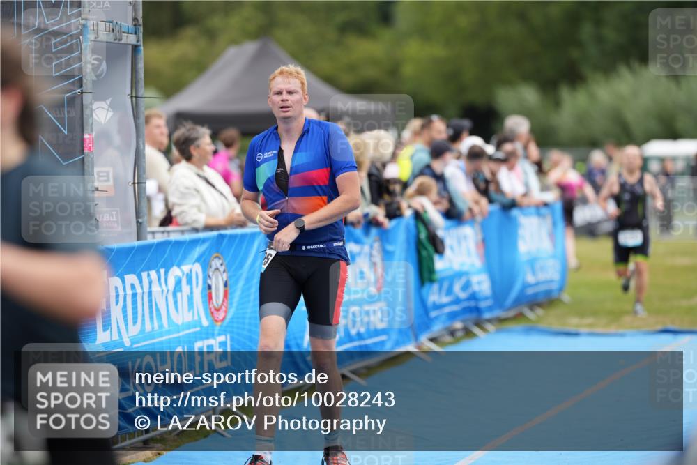 30.08.2026 - Elbe Triathlon Hamburg LAZAROV Photography http://msf.ph/oto/10028243 30.08.2026 11:33:36 Ziel 843, 1126, 1289, 1313 meine-sportfotos.de