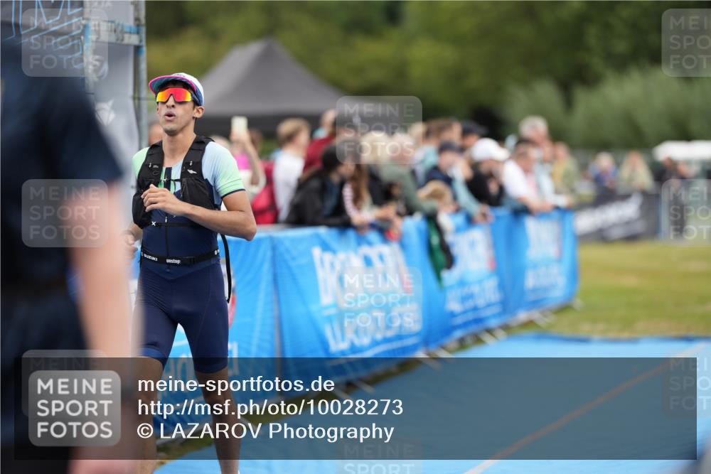 30.08.2026 - Elbe Triathlon Hamburg LAZAROV Photography http://msf.ph/oto/10028273 30.08.2026 11:34:29 Ziel 570, 1149, 1266 meine-sportfotos.de