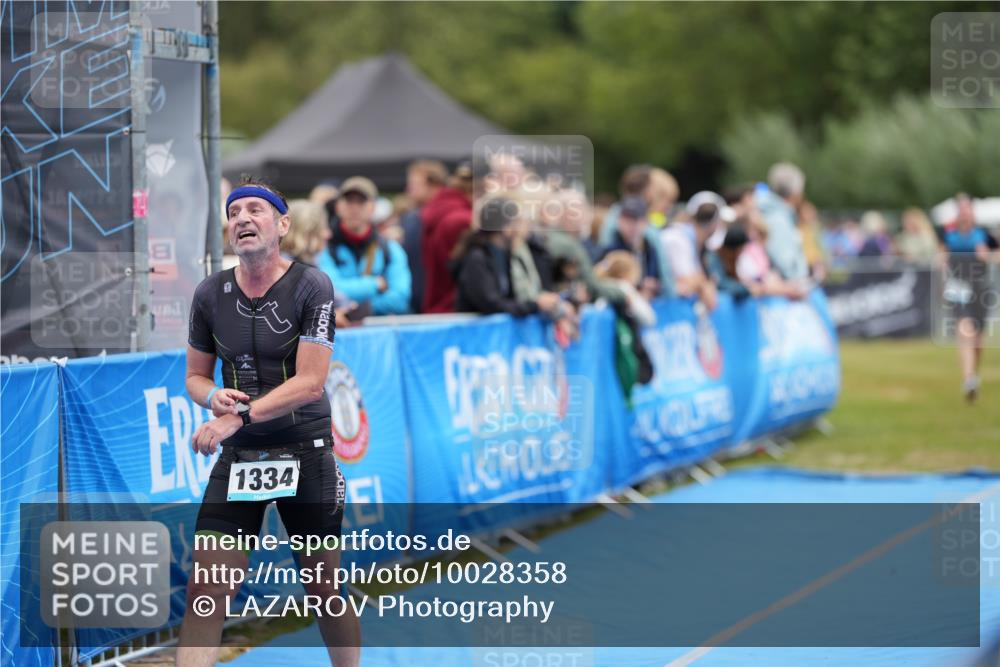 30.08.2026 - Elbe Triathlon Hamburg LAZAROV Photography http://msf.ph/oto/10028358 30.08.2026 11:37:37 Ziel 1264, 1334, 1385, 1440 meine-sportfotos.de