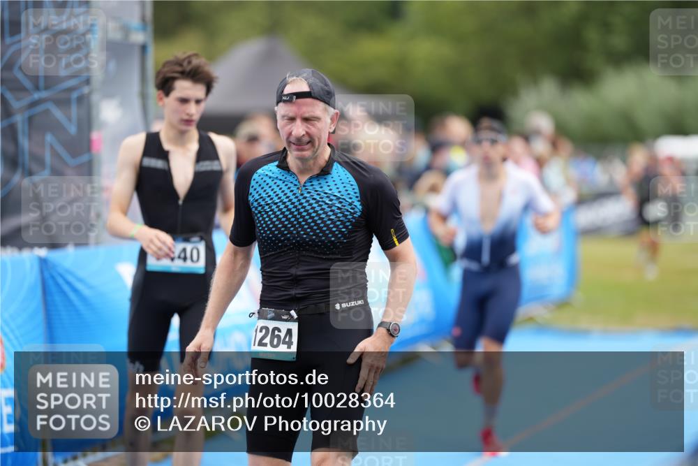 30.08.2026 - Elbe Triathlon Hamburg LAZAROV Photography http://msf.ph/oto/10028364 30.08.2026 11:37:44 Ziel 757, 1264, 1385, 1440 meine-sportfotos.de