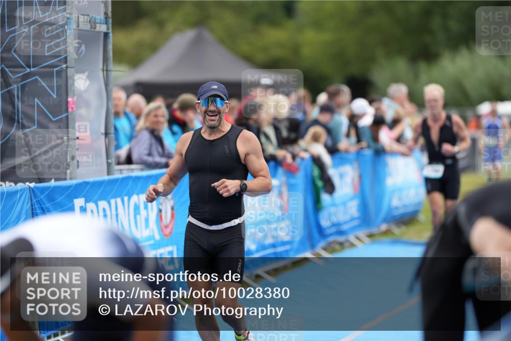 30.08.2026 - Elbe Triathlon Hamburg LAZAROV Photography http://msf.ph/oto/10028380 30.08.2026 11:38:00 Ziel 726, 759, 1298 meine-sportfotos.de
