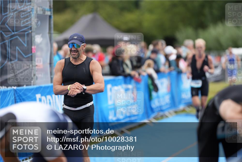 30.08.2026 - Elbe Triathlon Hamburg LAZAROV Photography http://msf.ph/oto/10028381 30.08.2026 11:38:00 Ziel 726, 759, 1298 meine-sportfotos.de