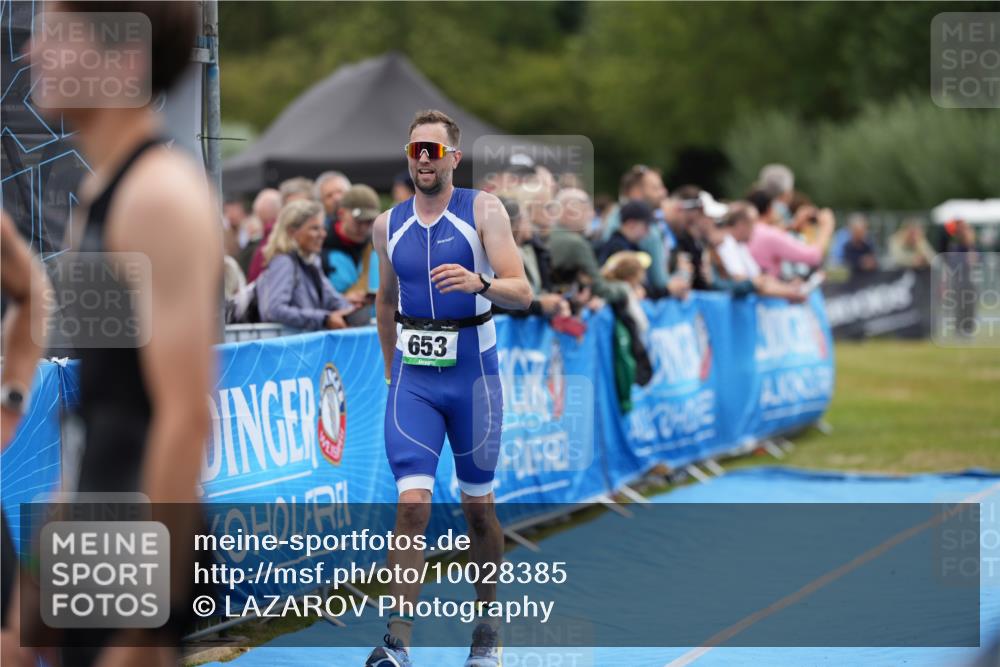 30.08.2026 - Elbe Triathlon Hamburg LAZAROV Photography http://msf.ph/oto/10028385 30.08.2026 11:38:09 Ziel  meine-sportfotos.de