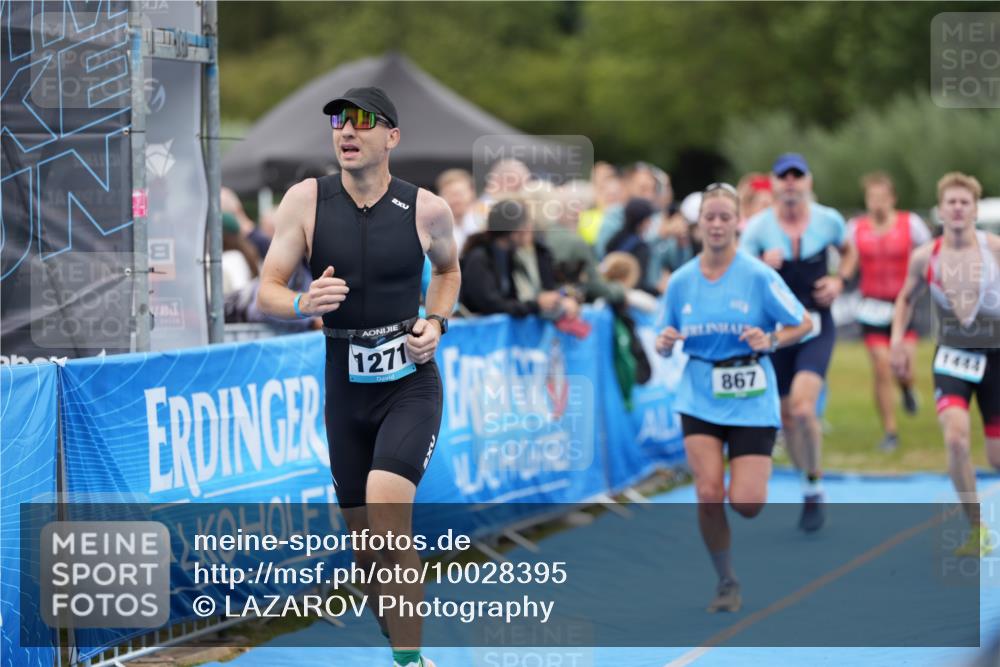 30.08.2026 - Elbe Triathlon Hamburg LAZAROV Photography http://msf.ph/oto/10028395 30.08.2026 11:38:38 Ziel 867, 1226, 1253, 1271, 1300, 1354, 1444 meine-sportfotos.de